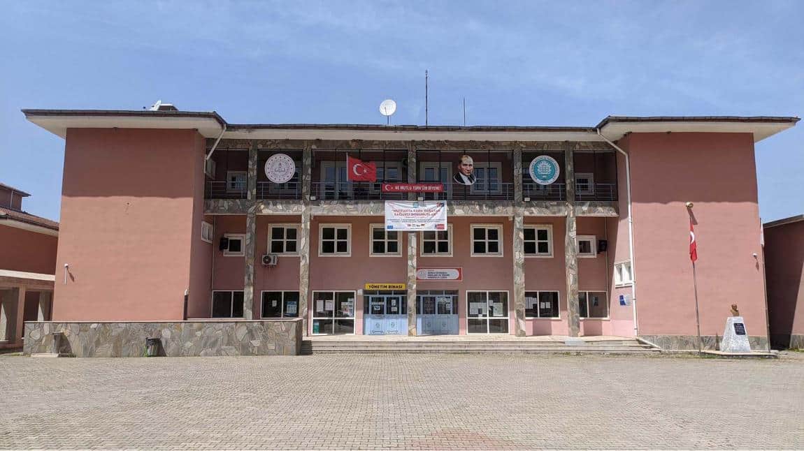 Amasya Borsa İstanbul Mesleki ve Teknik Anadolu Lisesi Fotoğrafı